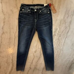 NWT True Religion Dark Blue Skinny Jeans with crystal  details size 31